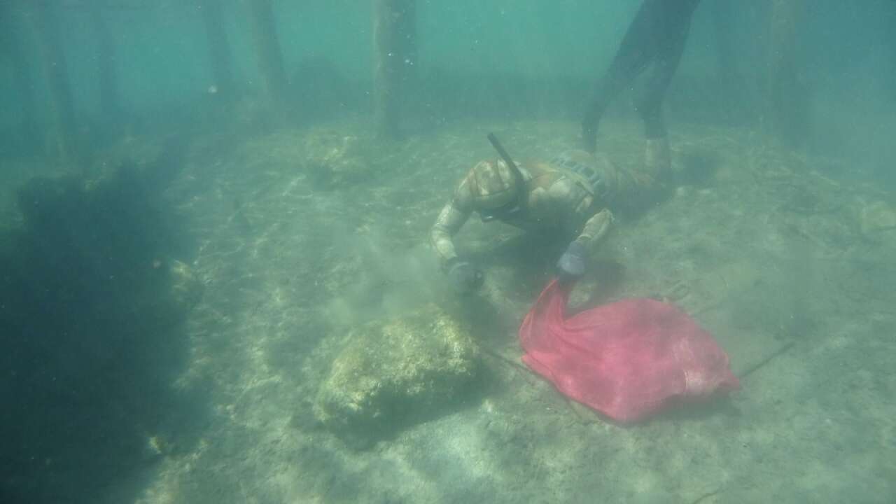 Gümüşlük’te Denizden 250 Kilogram Atık Çıkarıldı 3
